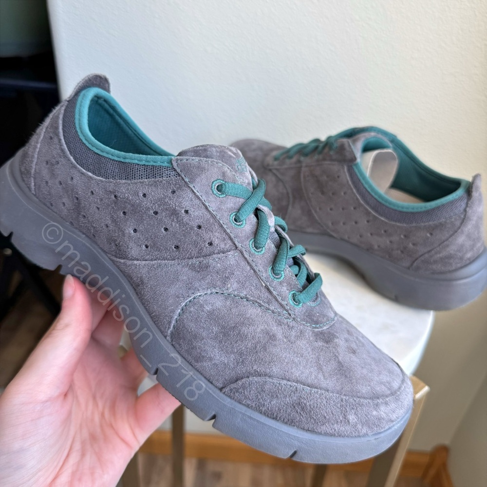 Dansko Elaine Suede Sneakers Charcoal Gray Green women’s size 38 shoes